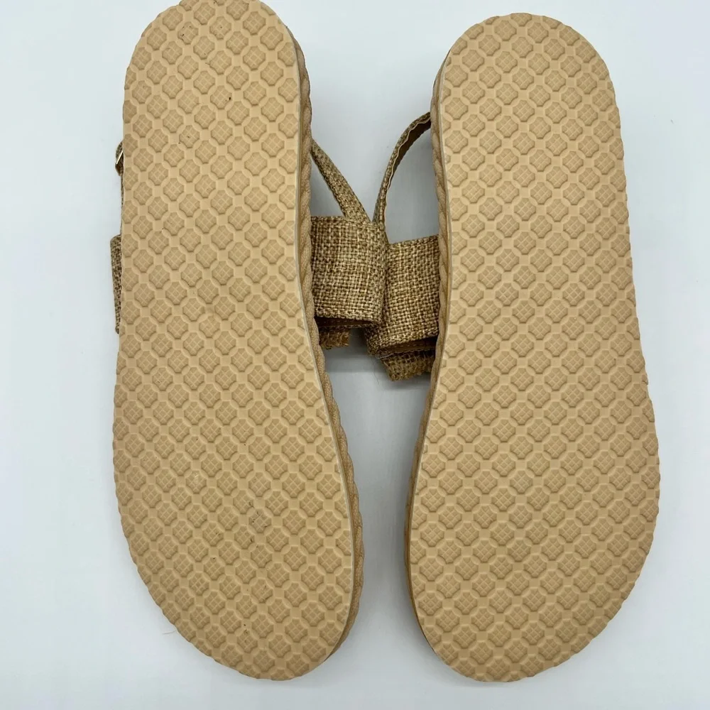 She & In Bow Sandals - Picture 9 of 9